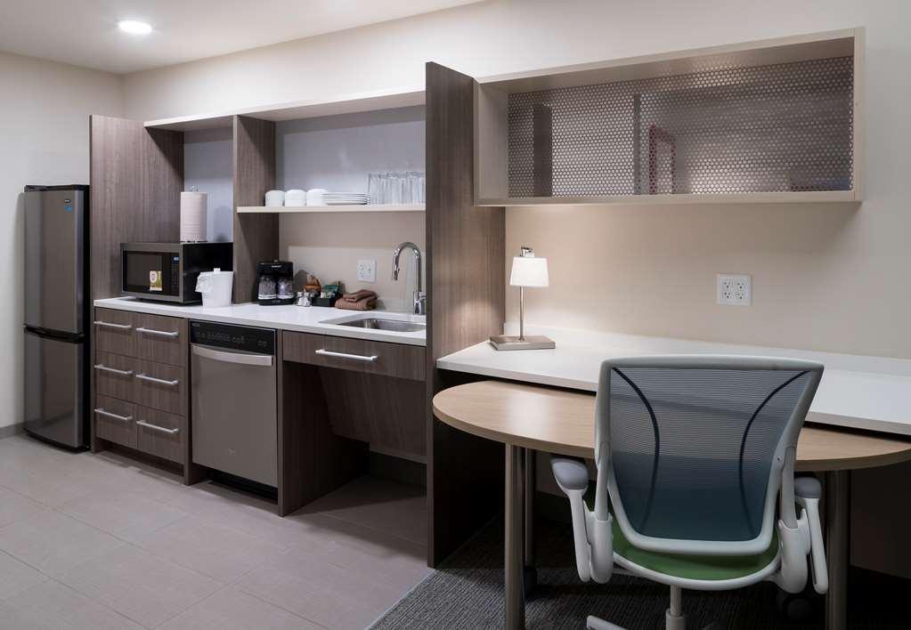 Home2 Suites By Hilton Cape Canaveral Cruise Port Pokoj fotografie