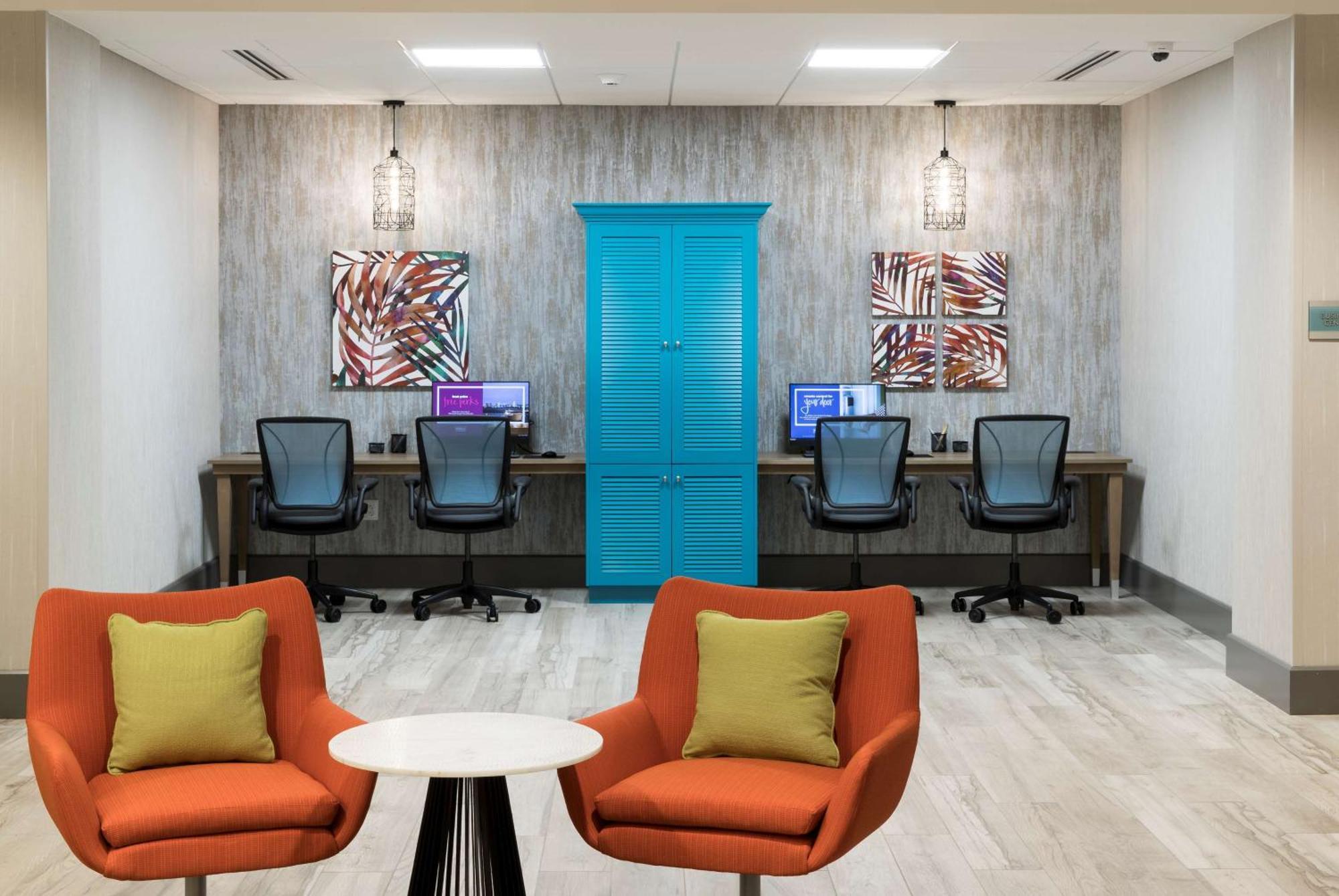 Home2 Suites By Hilton Cape Canaveral Cruise Port Exteriér fotografie
