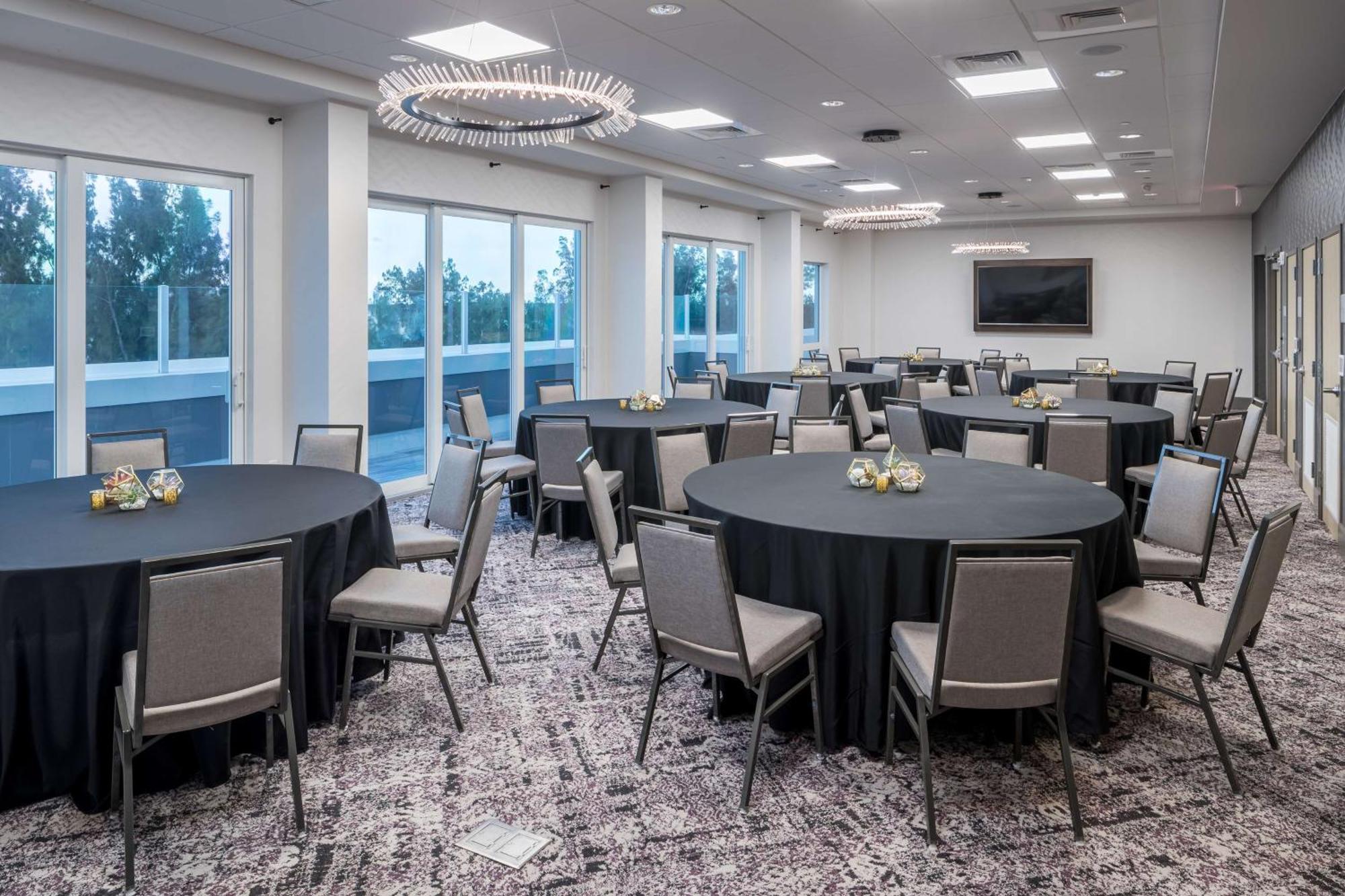 Home2 Suites By Hilton Cape Canaveral Cruise Port Exteriér fotografie
