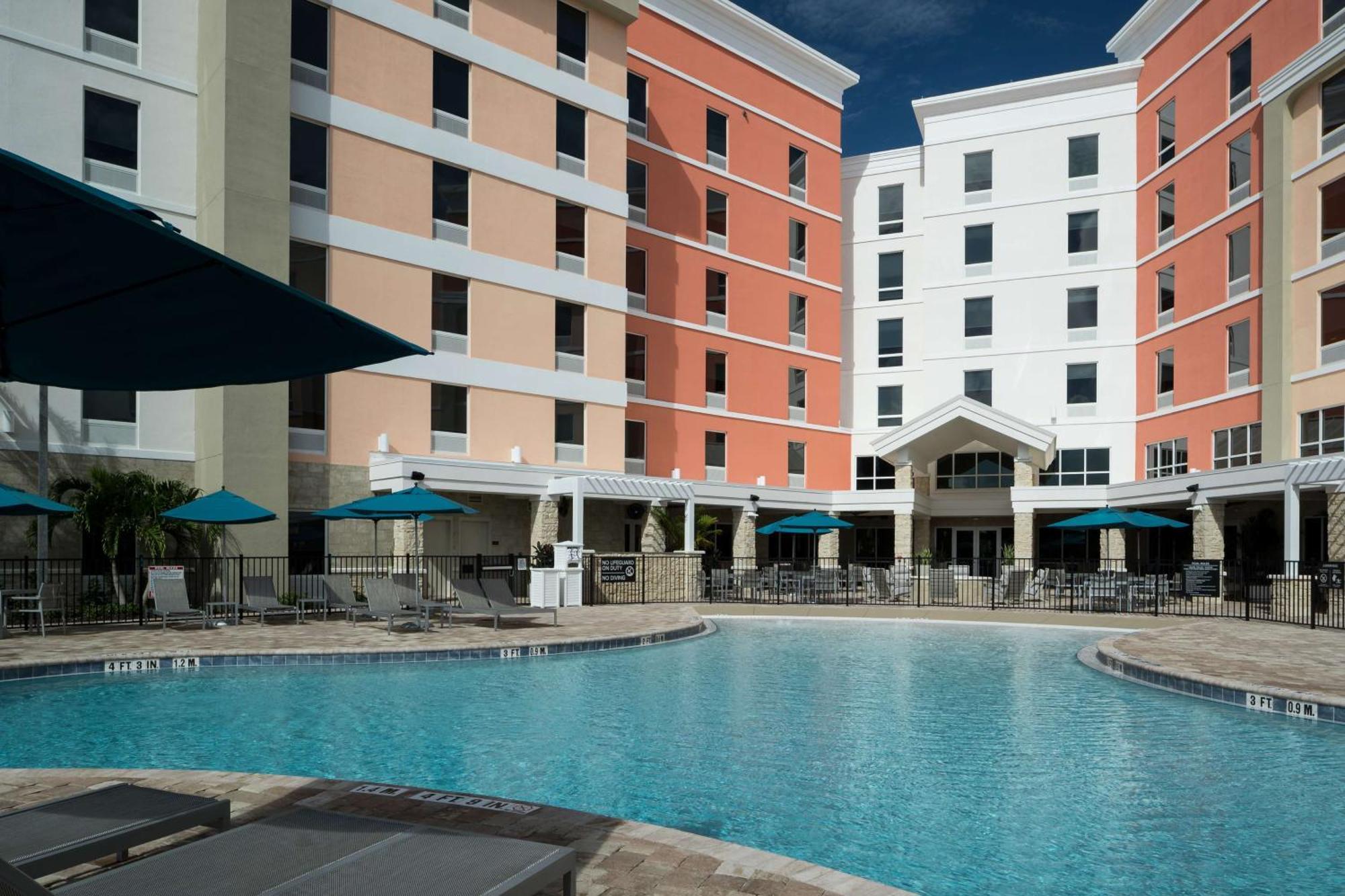 Home2 Suites By Hilton Cape Canaveral Cruise Port Exteriér fotografie