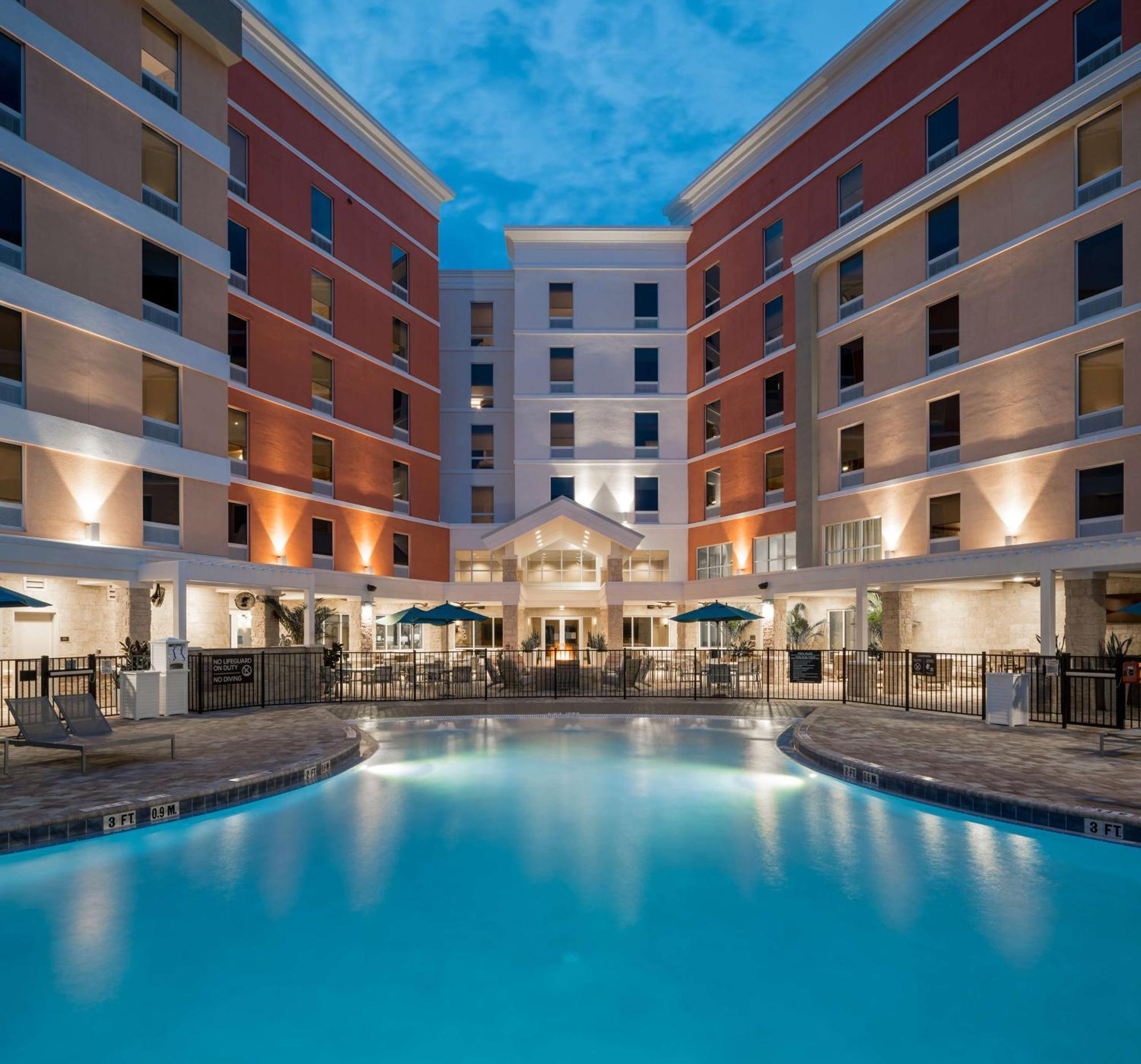 Home2 Suites By Hilton Cape Canaveral Cruise Port Exteriér fotografie
